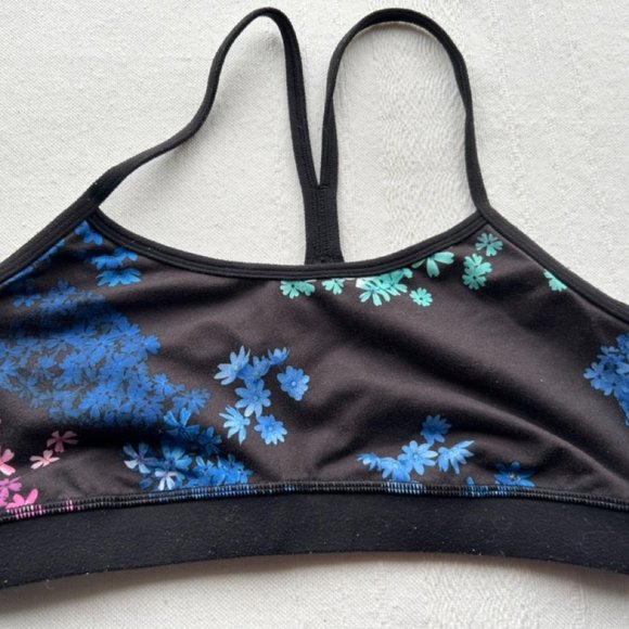 lululemon Flow Y Bra - Picture 3 of 5